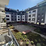 Local-lux F3 - Private Parking & Balcony *