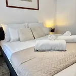 Local-lux F3 - Private Parking & Balcony *