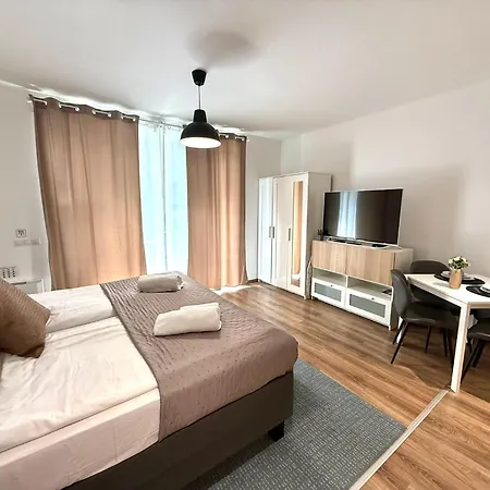 Local-lux F3 - Private Parking & Balcony *