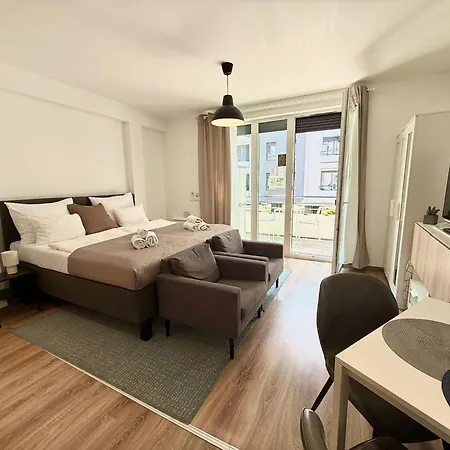 Local-lux F3 - Private Parking & Balcony