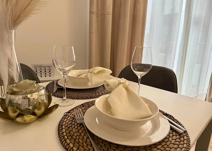 Local-lux F3 - Private Parking & Balcony Daire *